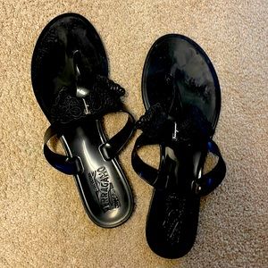 Black Ferragamo size 9 flip flops jelly sandals